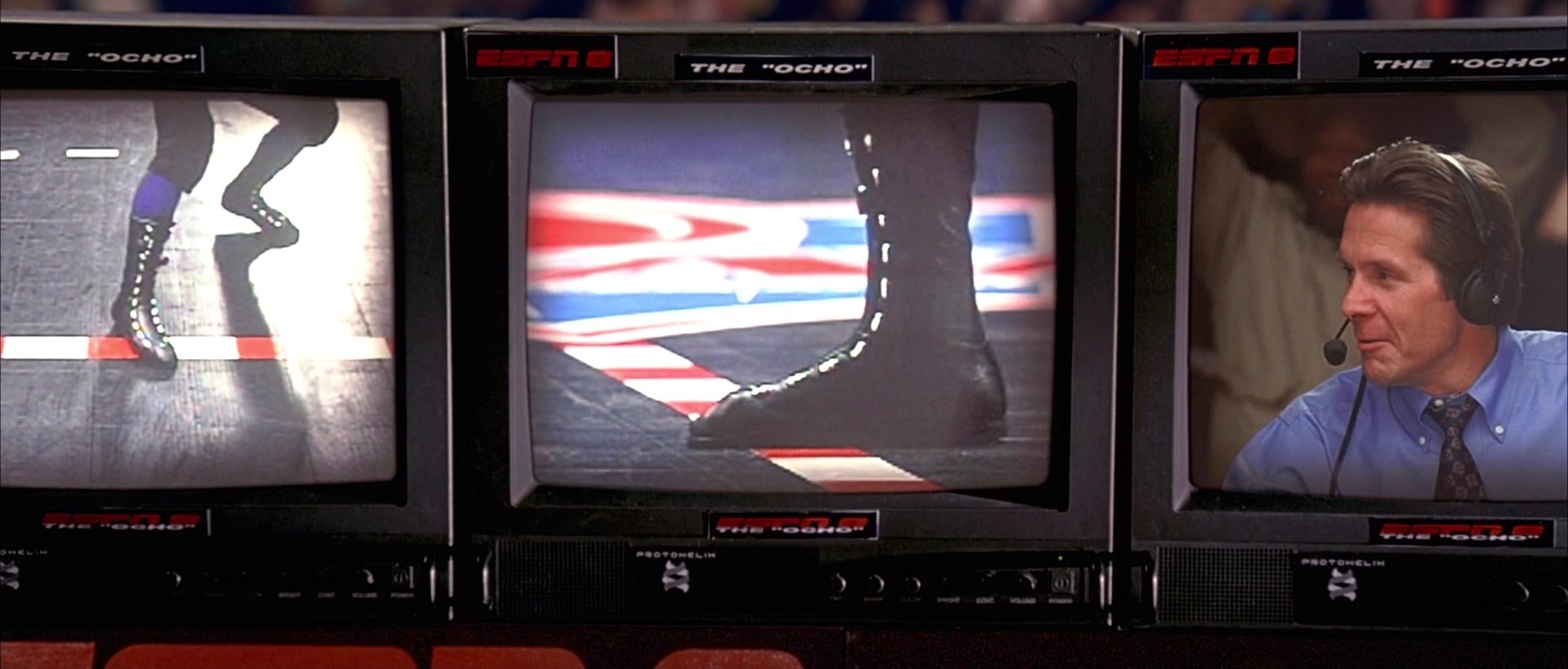 Dodgeball: A True Underdog Story (2004), wide, 2.34:1 — film still