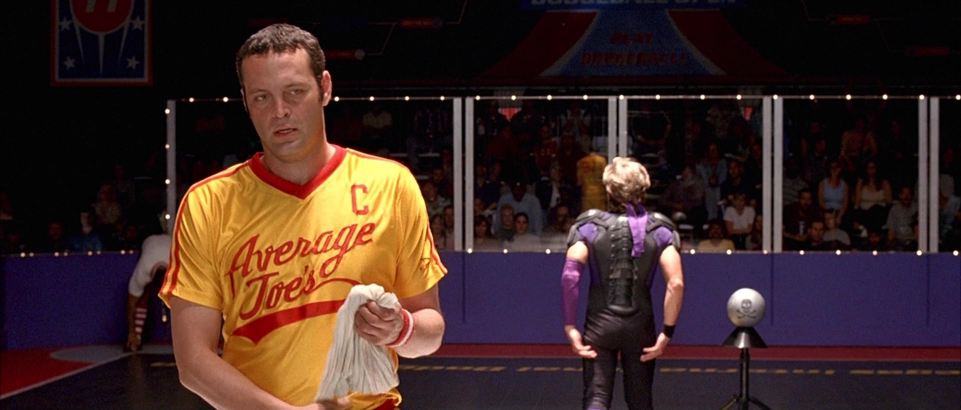 Dodgeball: A True Underdog Story (2004), wide, 2.34:1 — film still