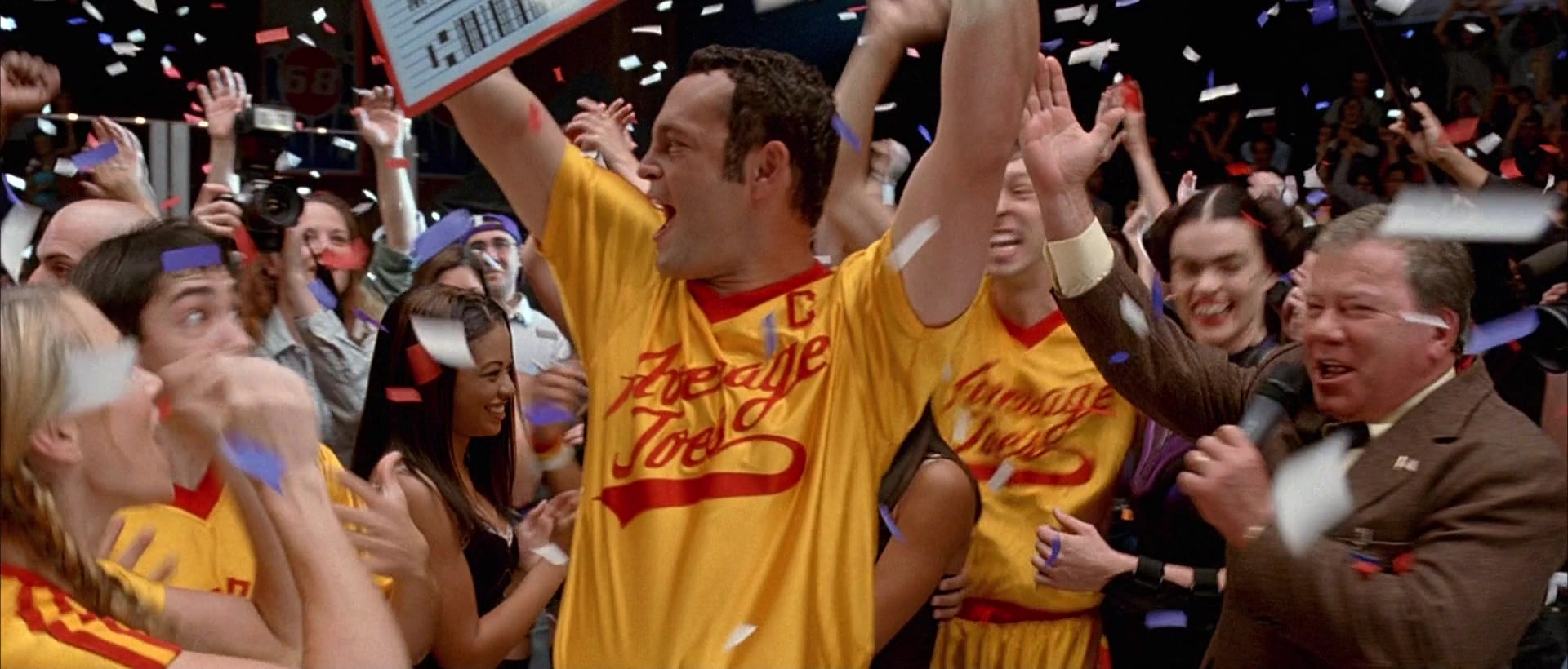 Dodgeball: A True Underdog Story (2004), wide, 2.34:1 — film still