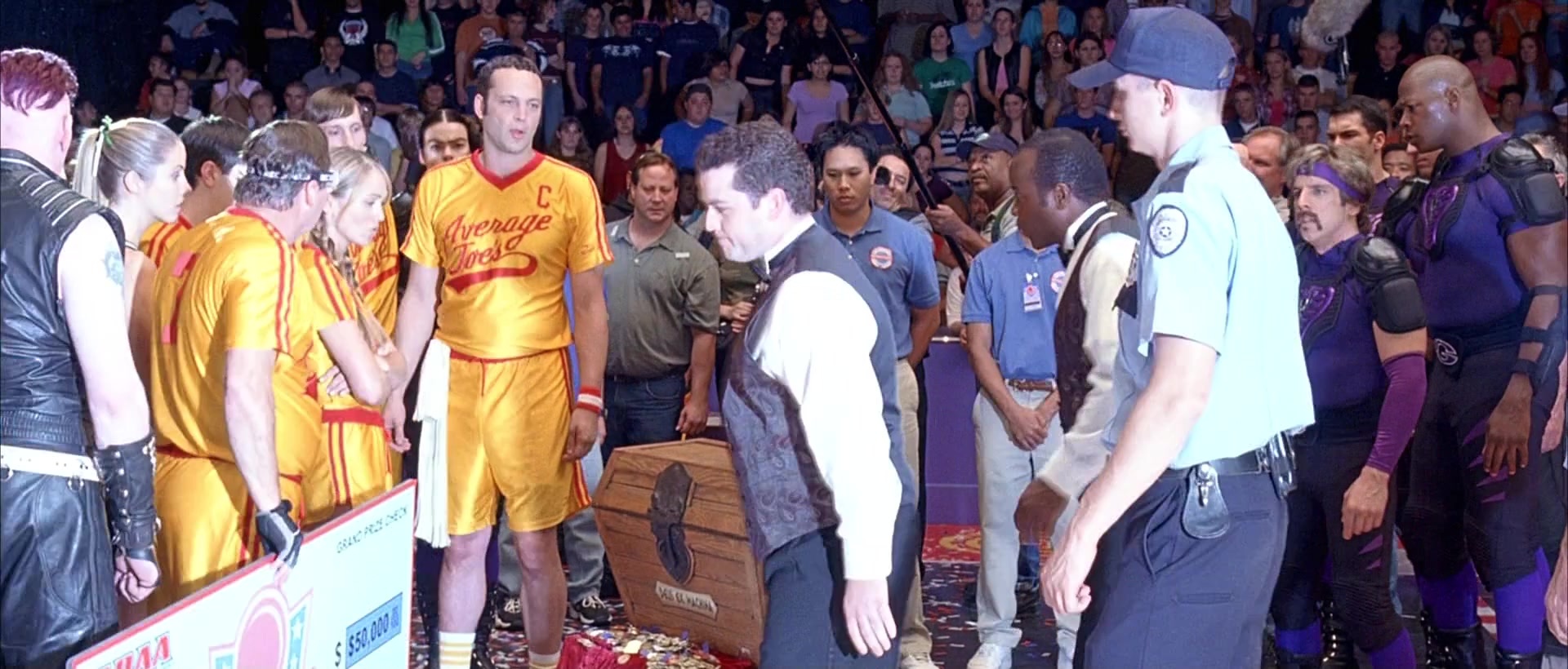Dodgeball: A True Underdog Story (2004), wide, 2.34:1 — film still