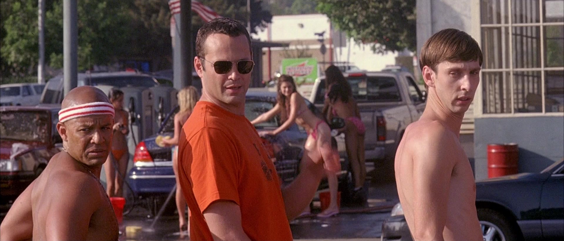 Dodgeball: A True Underdog Story (2004), wide, 2.34:1 — film still