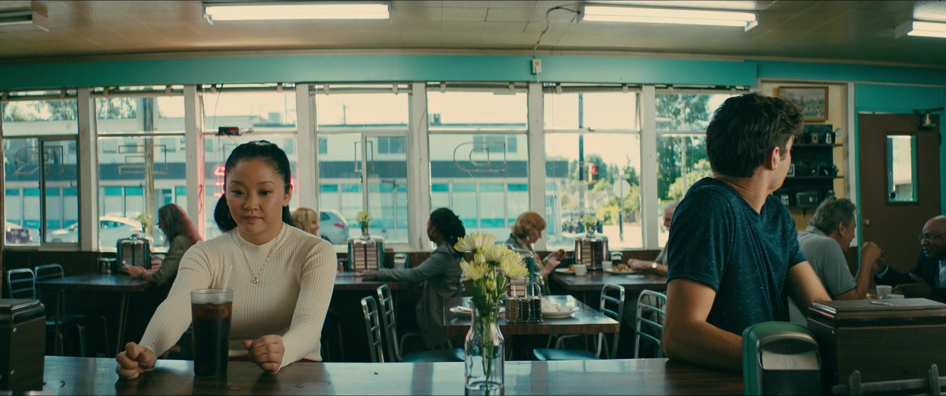 To All the Boys I've Loved Before (2017), wide, 2.39:1 — film still