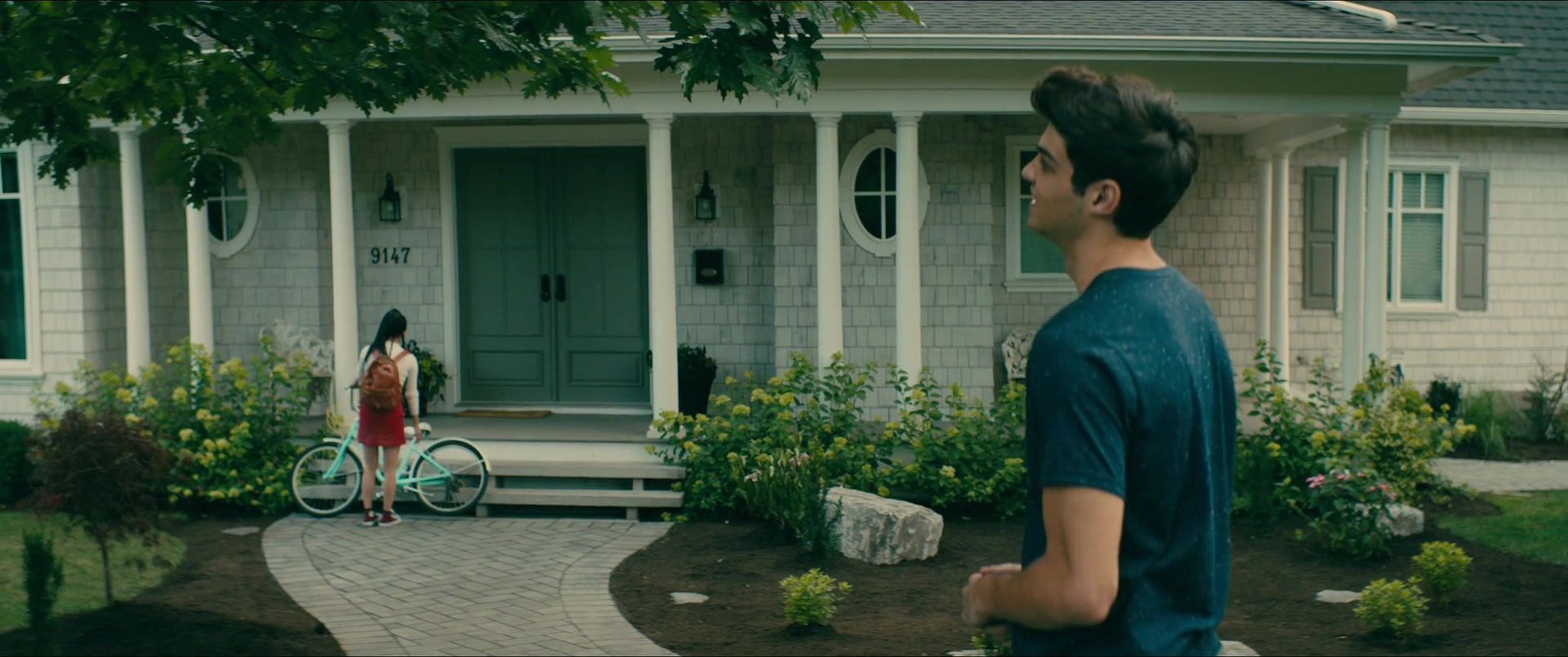 To All the Boys I've Loved Before (2017), wide, 2.39:1 — film still