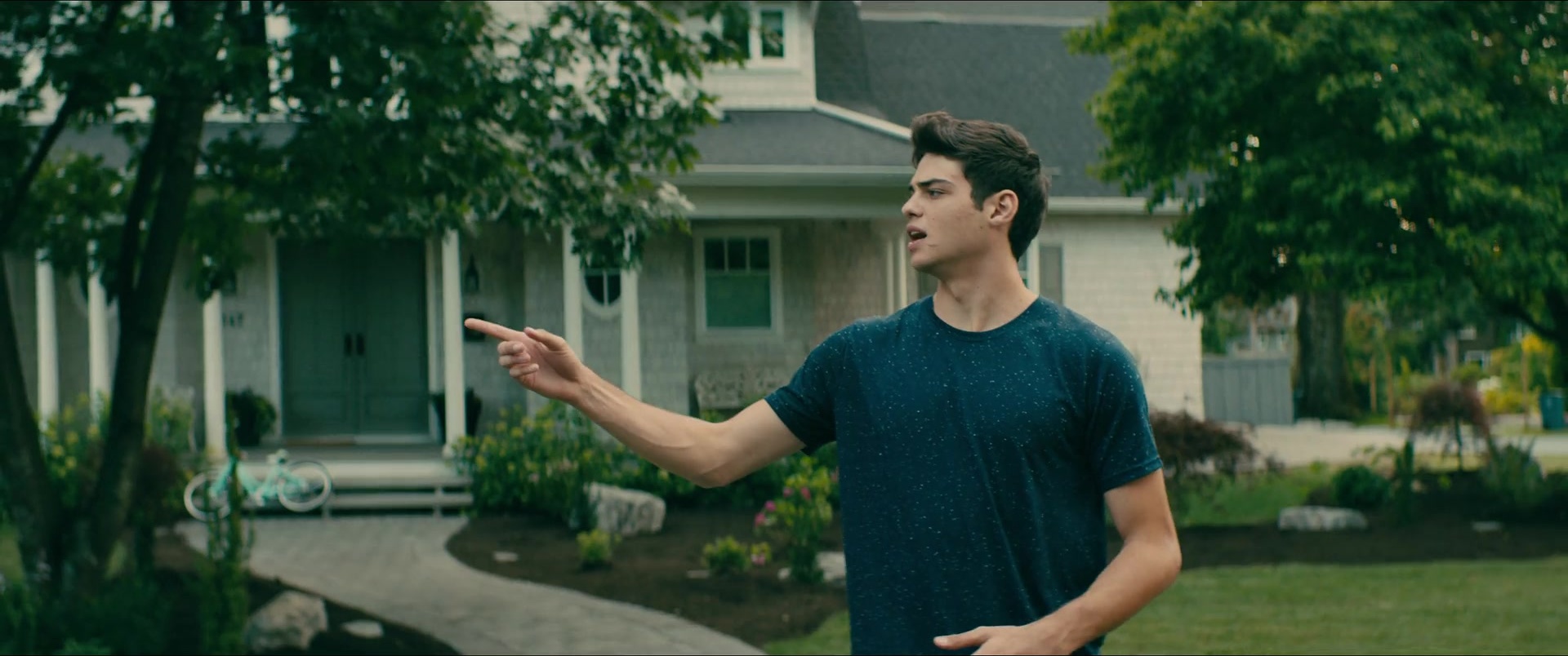 To All the Boys I've Loved Before (2017), wide, 2.39:1 — film still