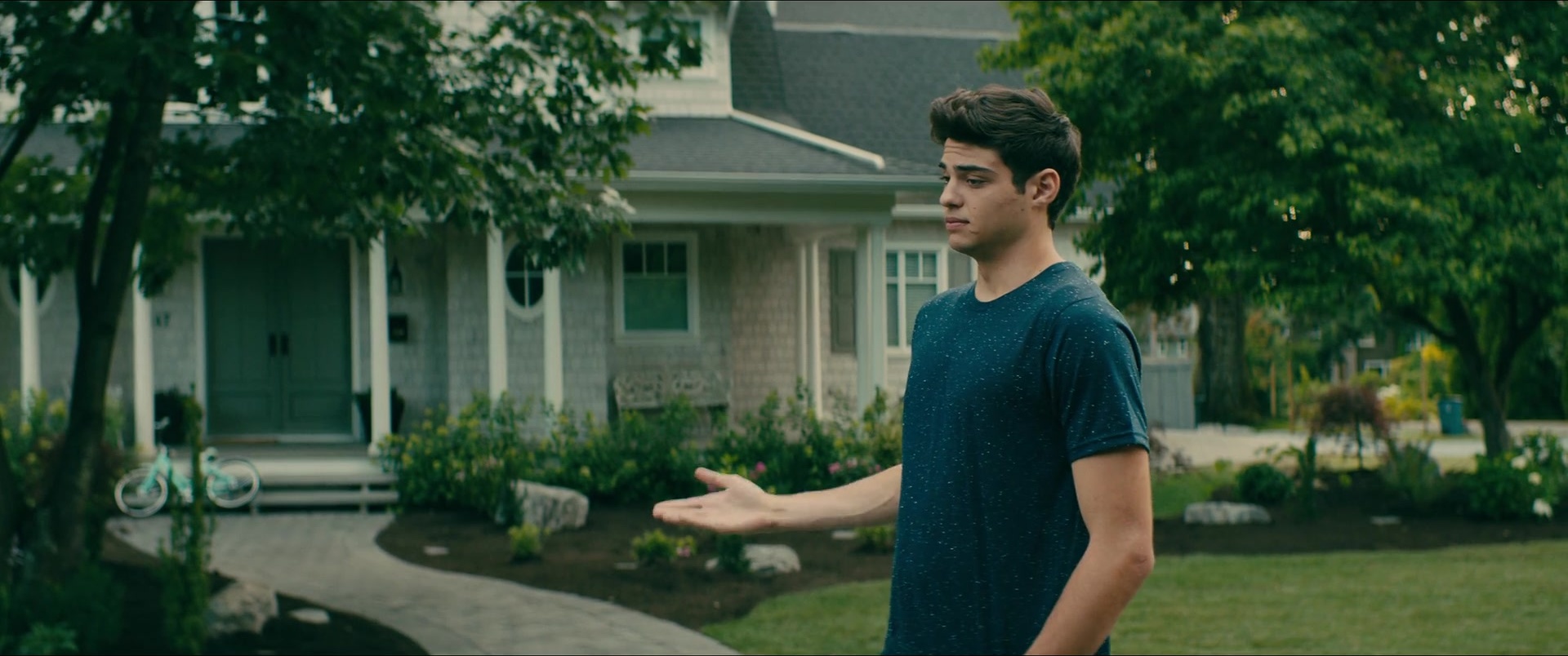 To All the Boys I've Loved Before (2017), wide, 2.39:1 — film still