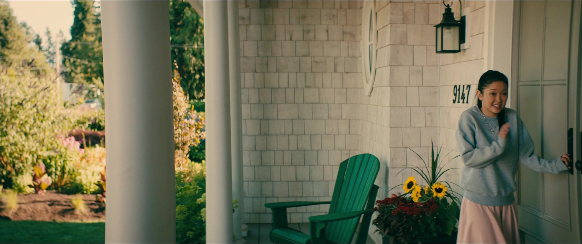 To All the Boys I've Loved Before (2017), wide, 2.39:1 — film still
