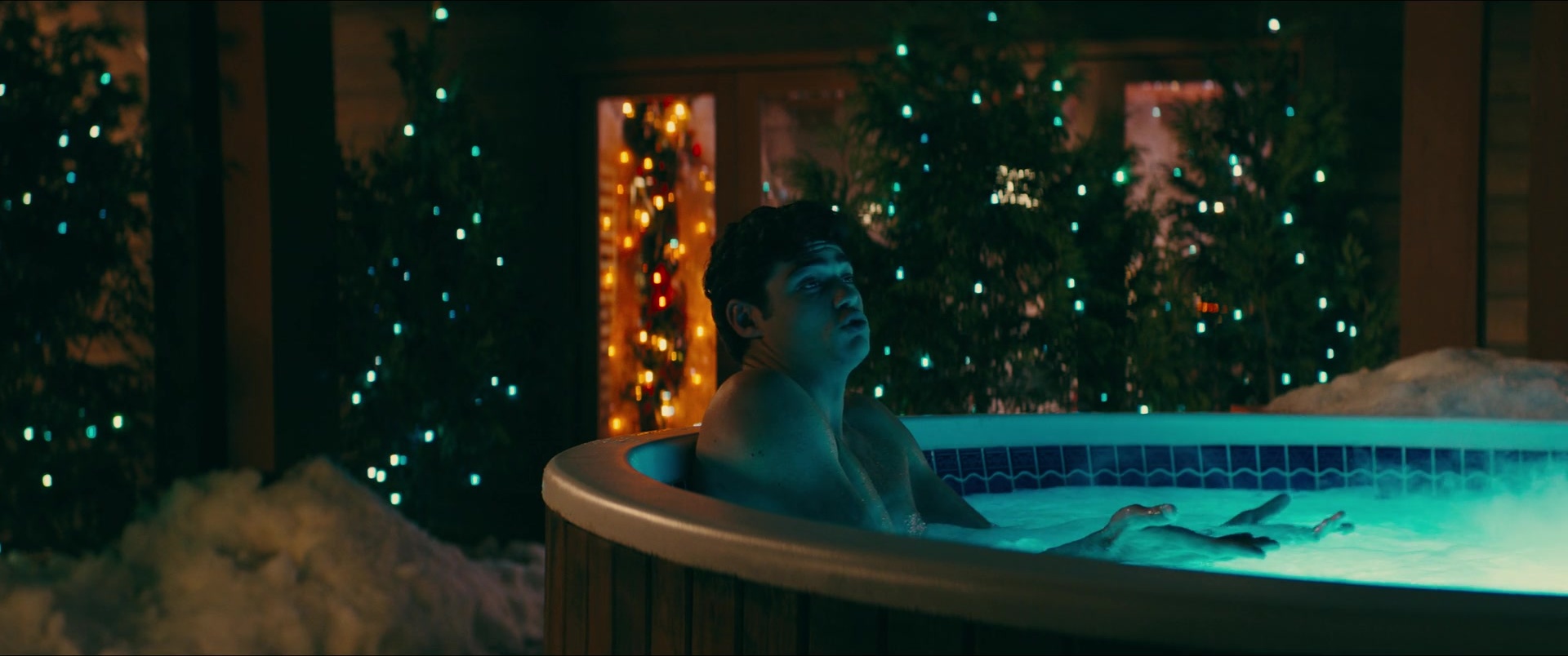 To All the Boys I've Loved Before (2017), wide, 2.39:1 — film still
