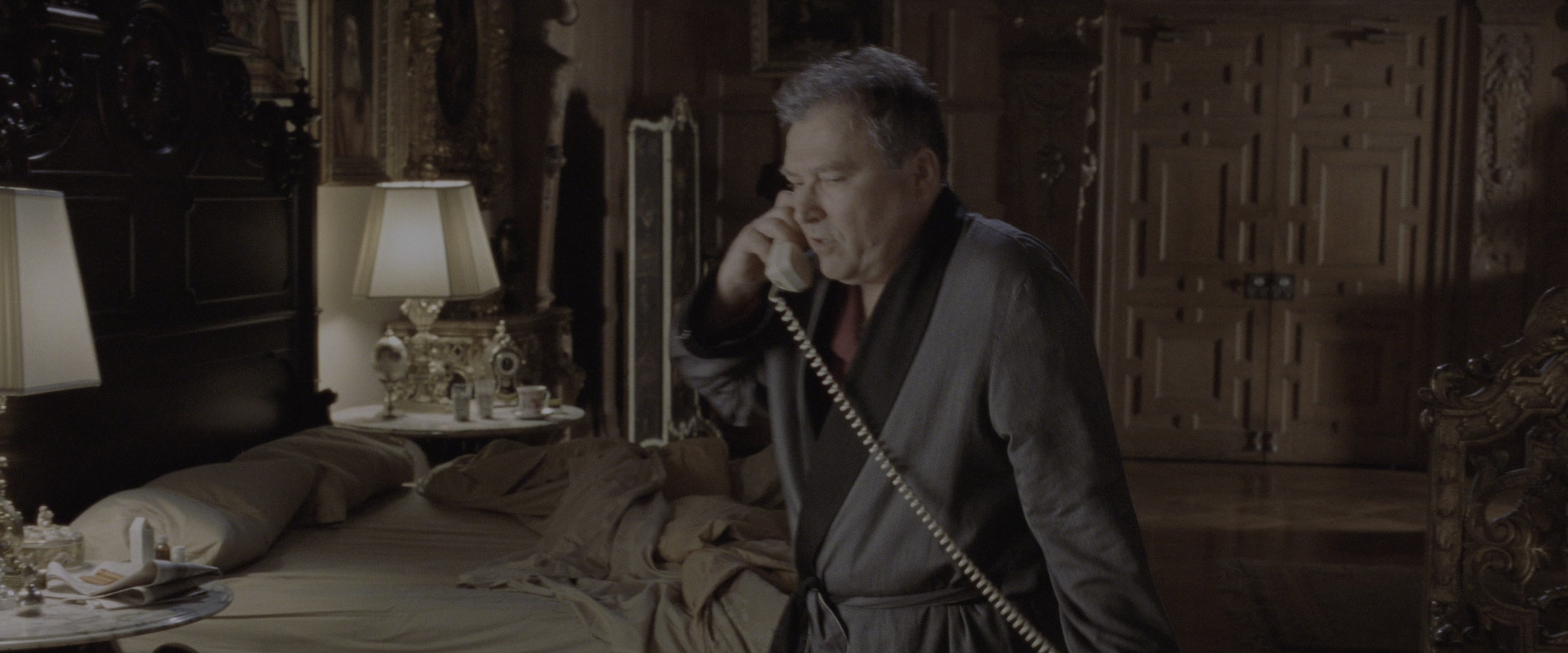 Air Force One (1997), wide, 2.40:1 — film still