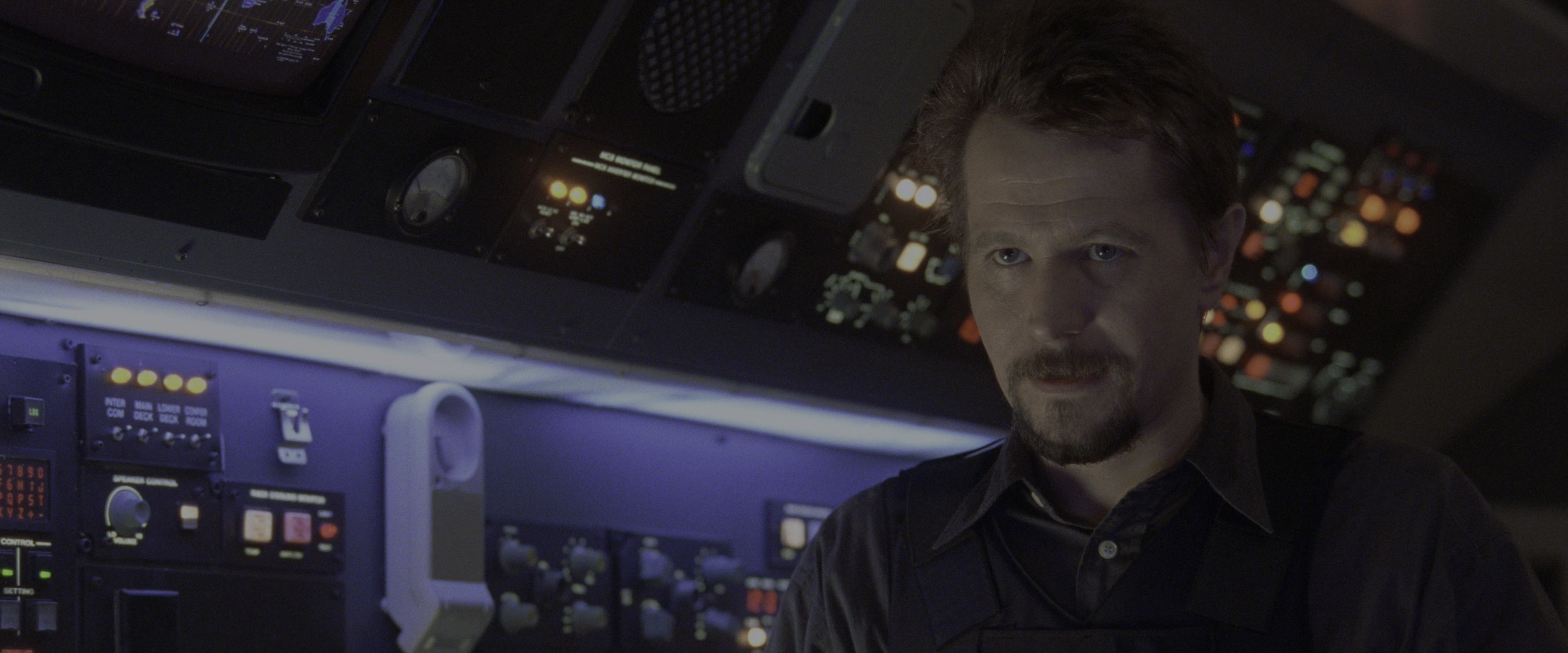 Air Force One (1997), medium, 2.40:1 — film still