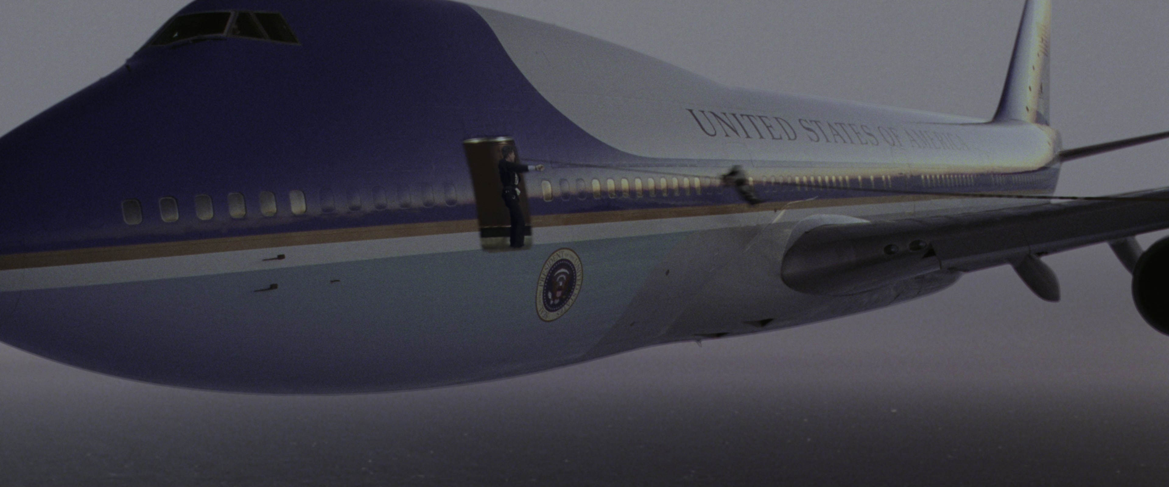 Air Force One (1997), wide, 2.40:1 — film still