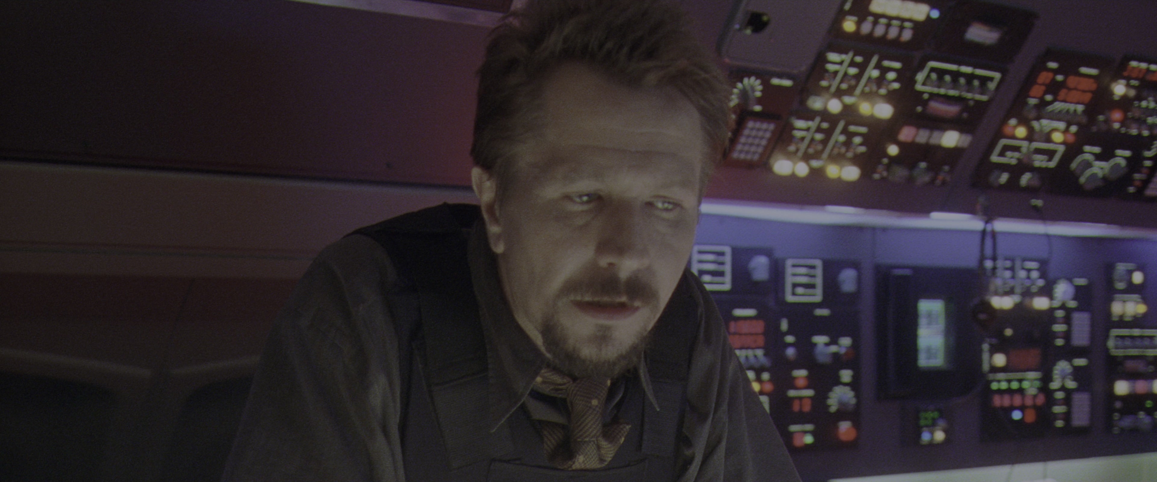 Air Force One (1997), medium, 2.40:1 — film still