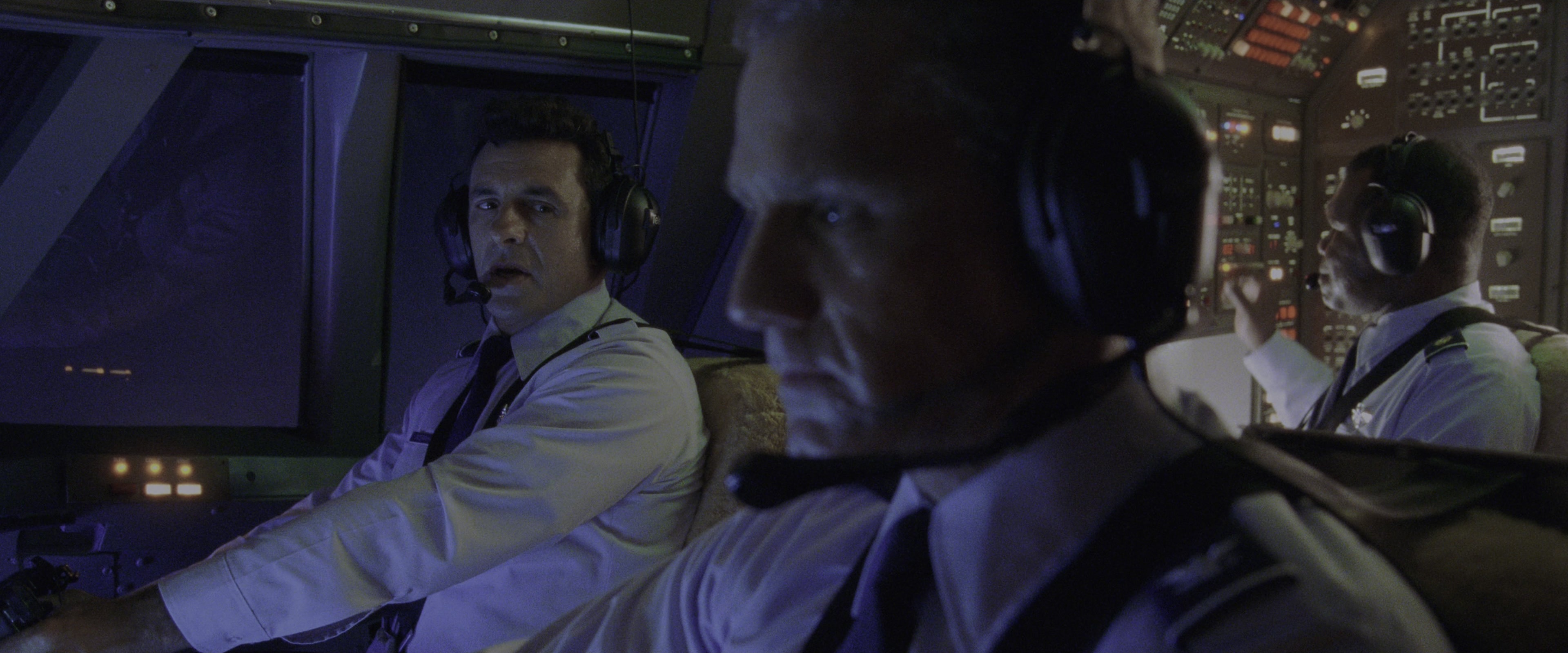 Air Force One (1997), wide, 2.40:1 — film still