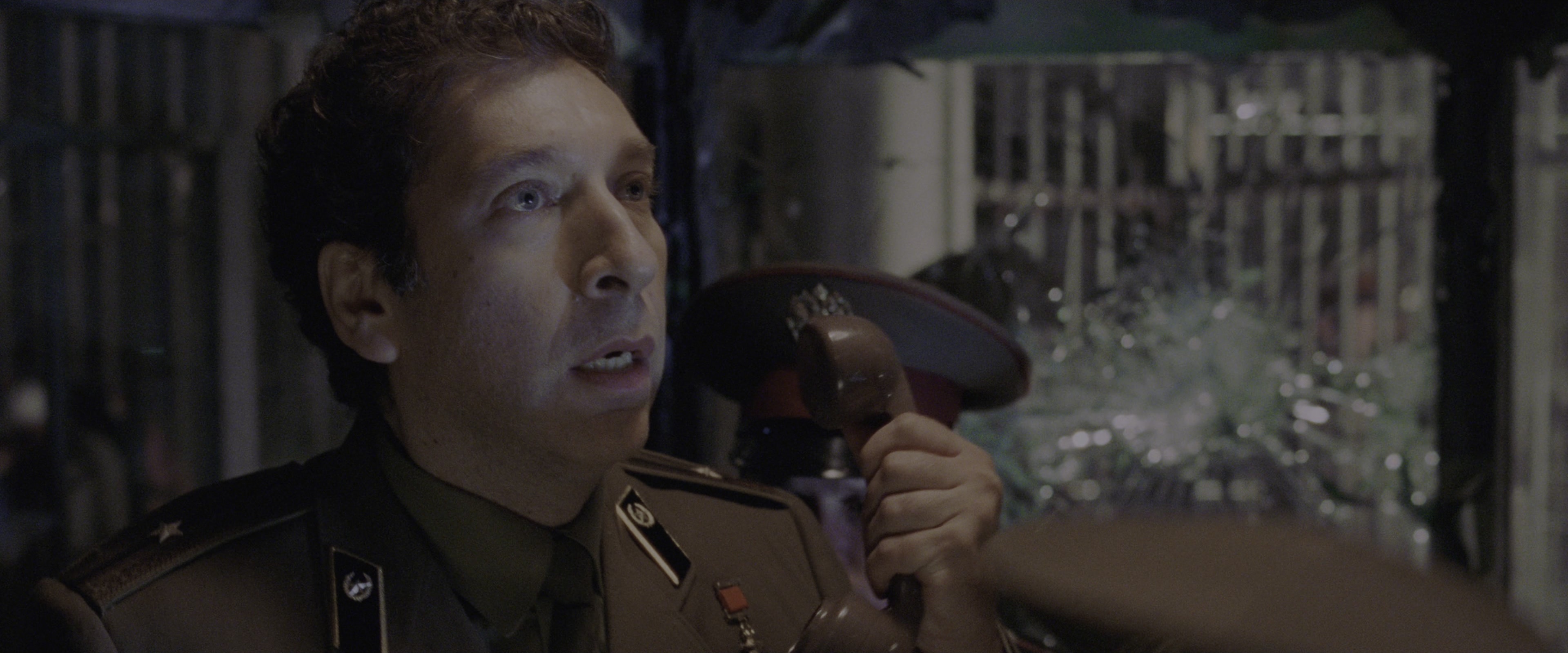 Air Force One (1997), medium, 2.40:1 — film still