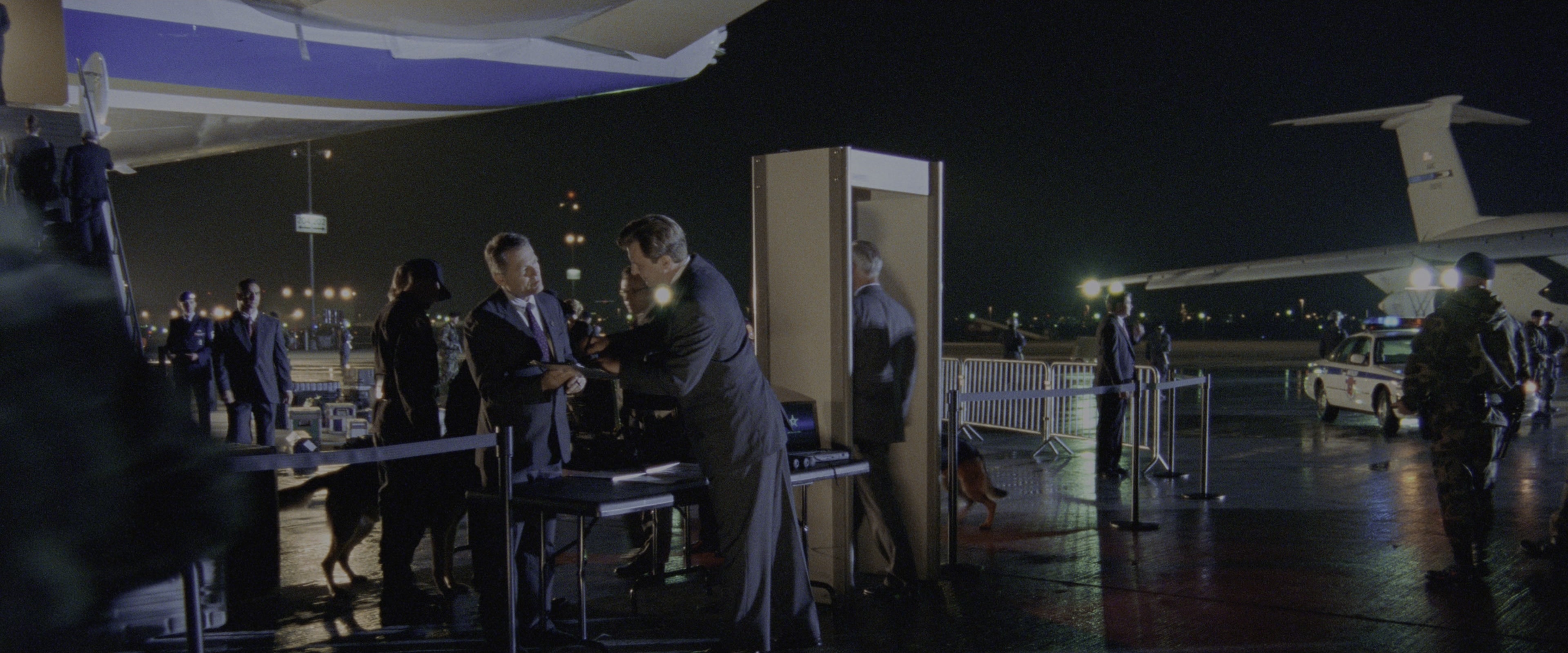 Air Force One (1997), wide, 2.40:1 — film still