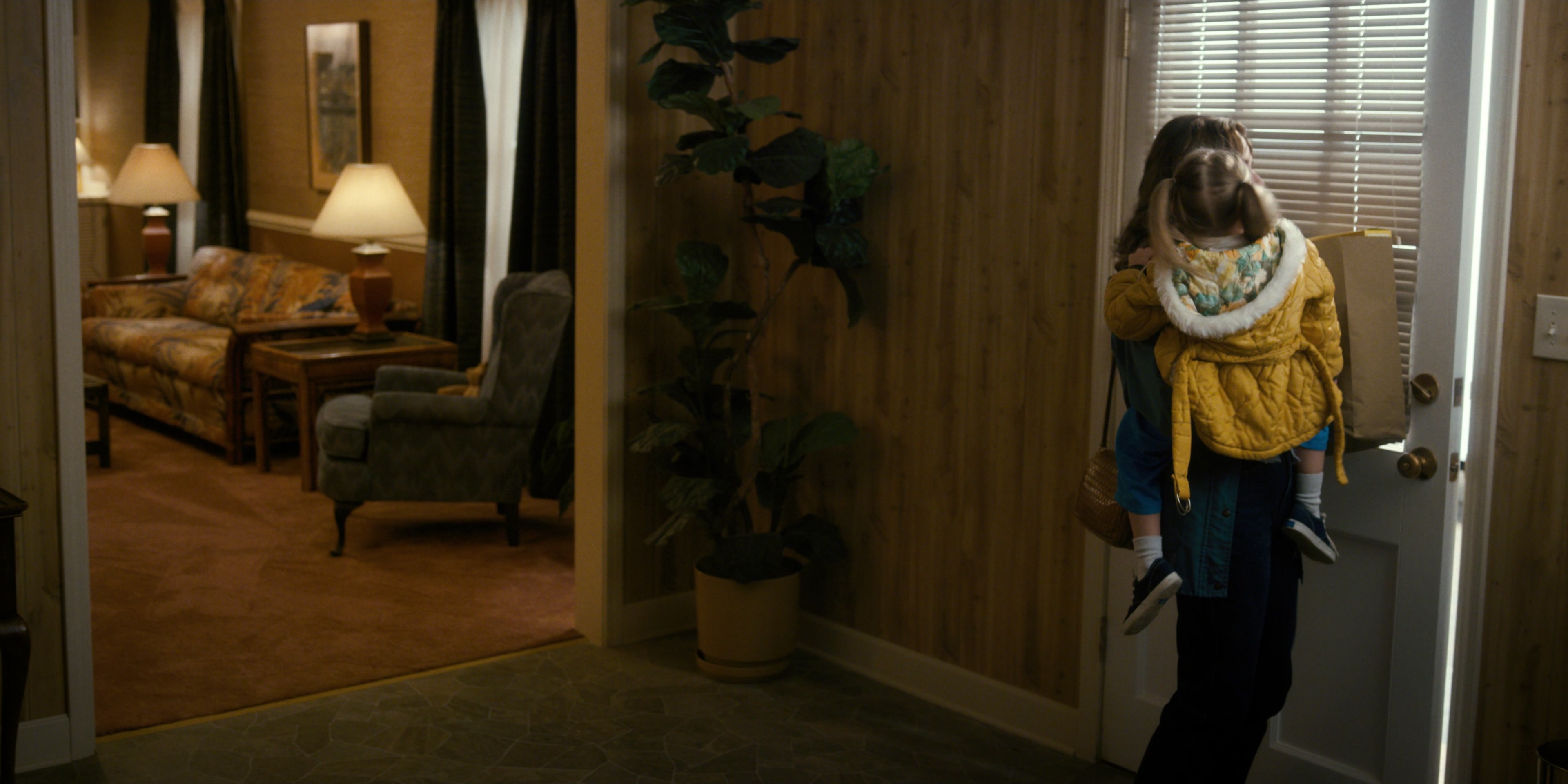 Stranger Things (2016), wide, 2.00:1 — film still