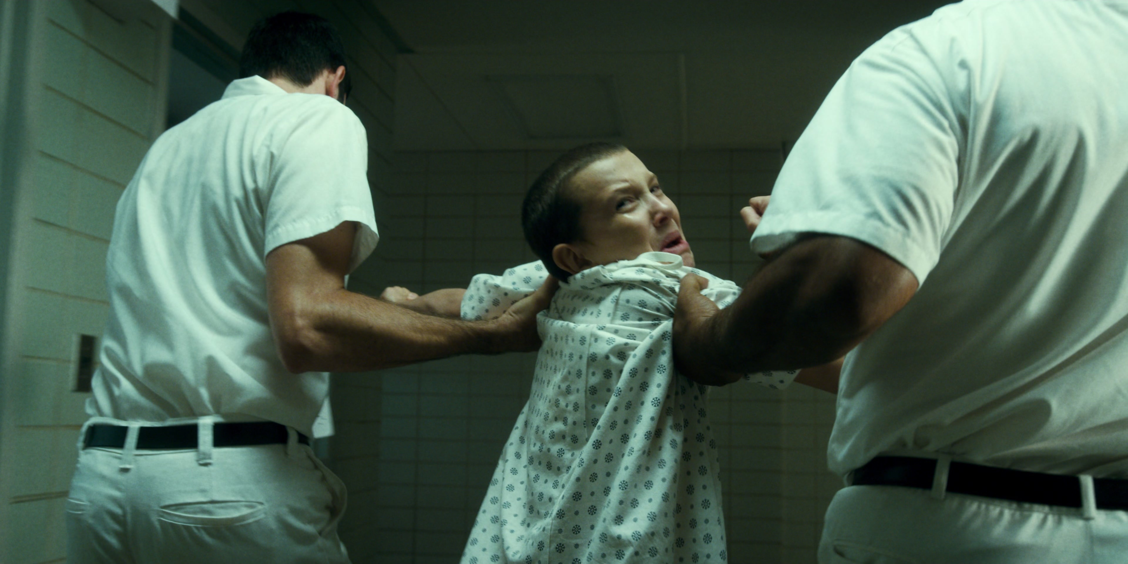 Stranger Things (2016), wide, 2.00:1 — film still