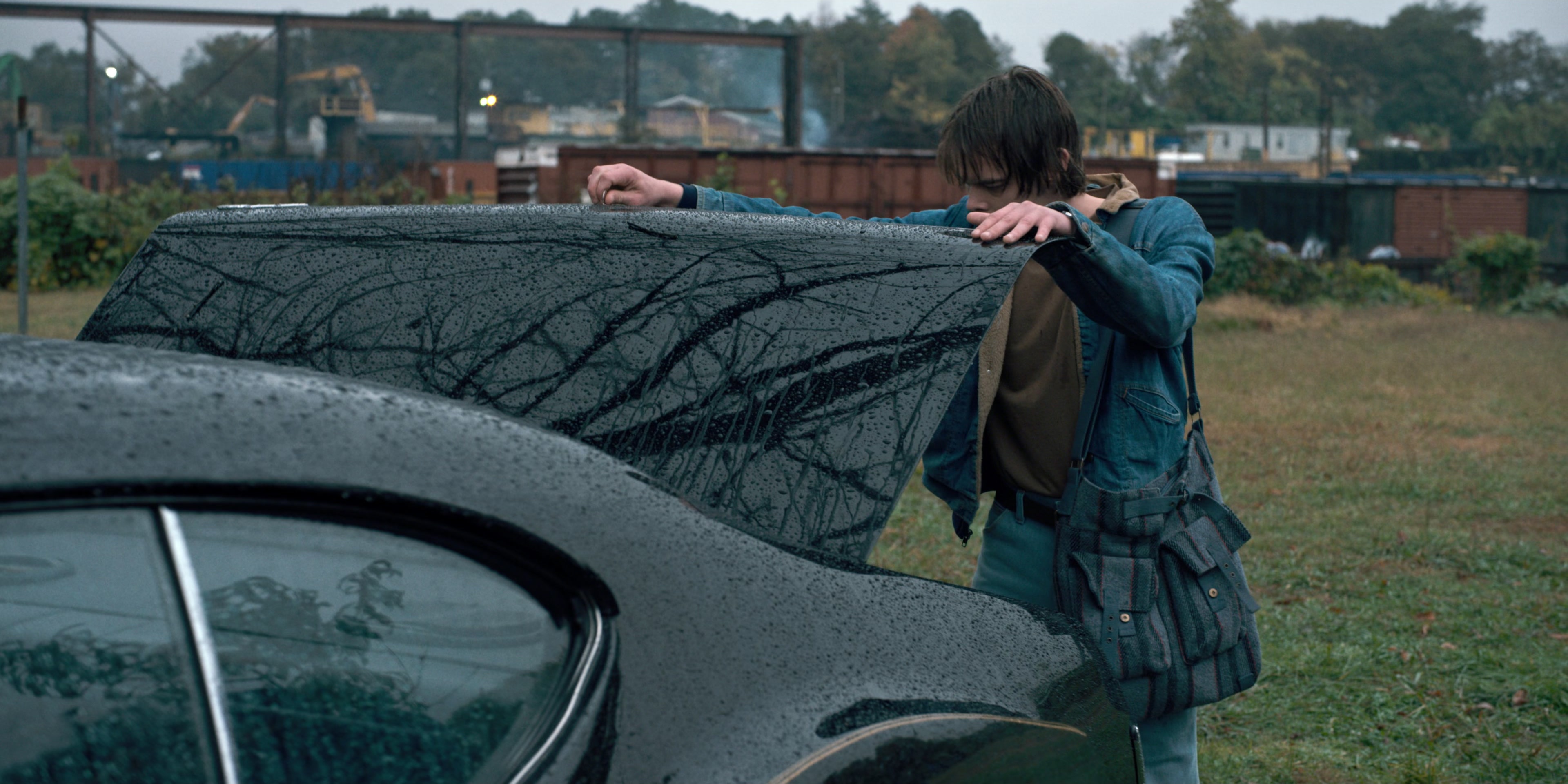Stranger Things (2016), wide, 2.00:1 — film still