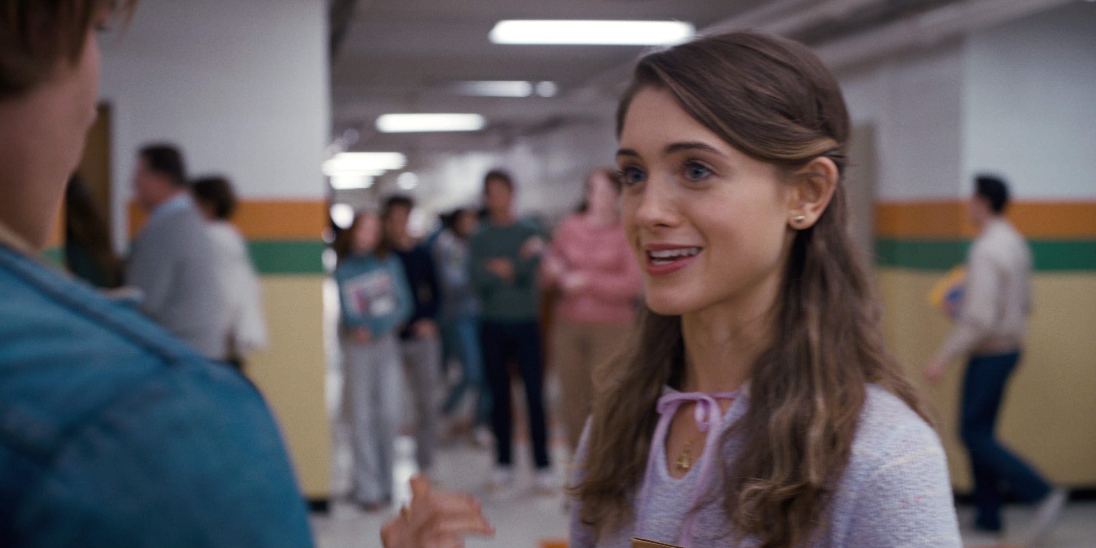 Stranger Things (2016), medium, 2.00:1 — film still