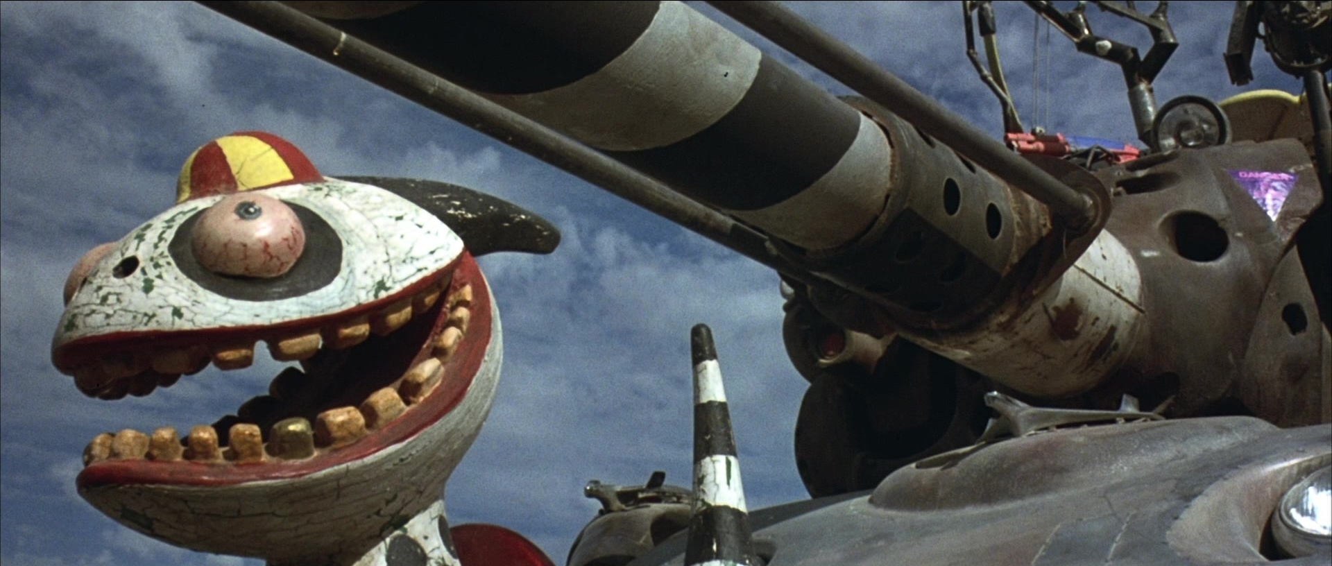 Tank Girl (1995), unknown, 2.35:1 — film still