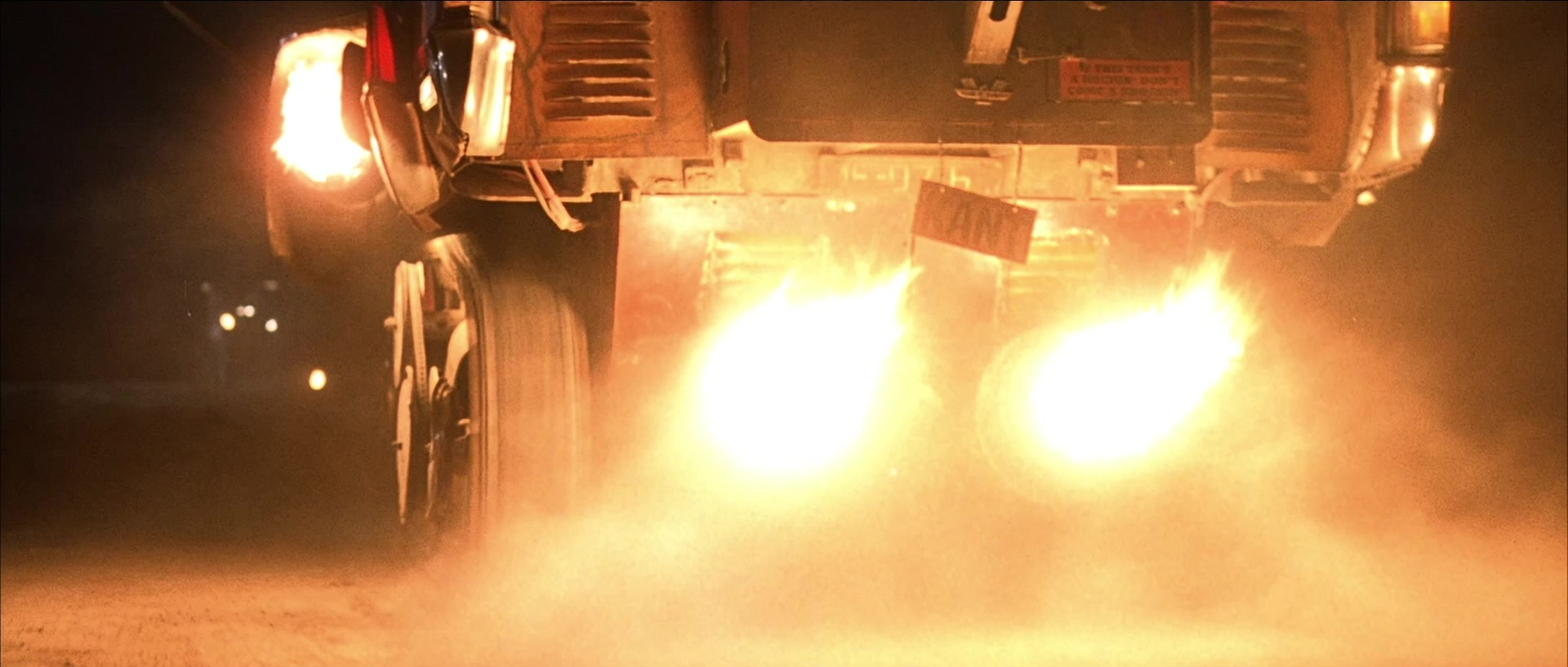 Tank Girl (1995), wide, 2.35:1 — film still