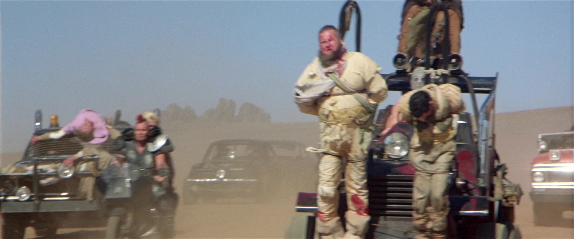 Mad Max 2 (1981), wide, 2.40:1 — film still