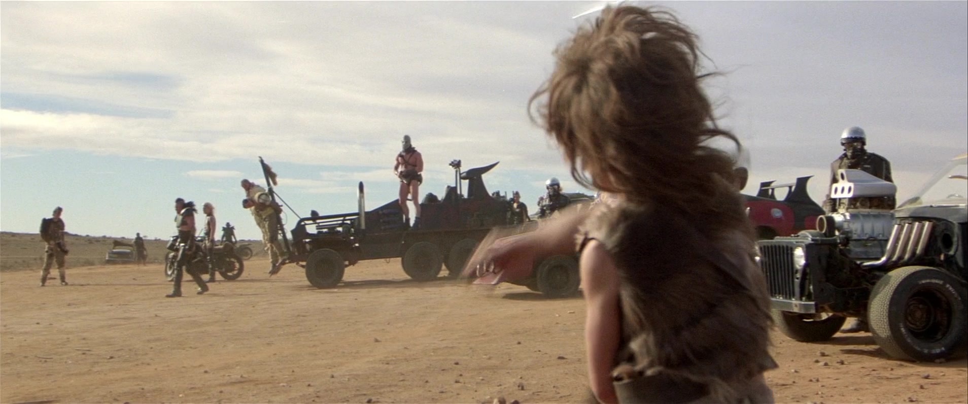Mad Max 2 (1981), wide, 2.40:1 — film still
