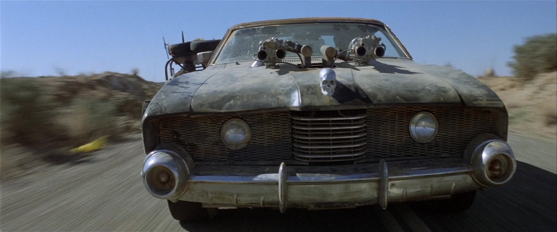 Mad Max 2 (1981), wide, 2.40:1 — film still