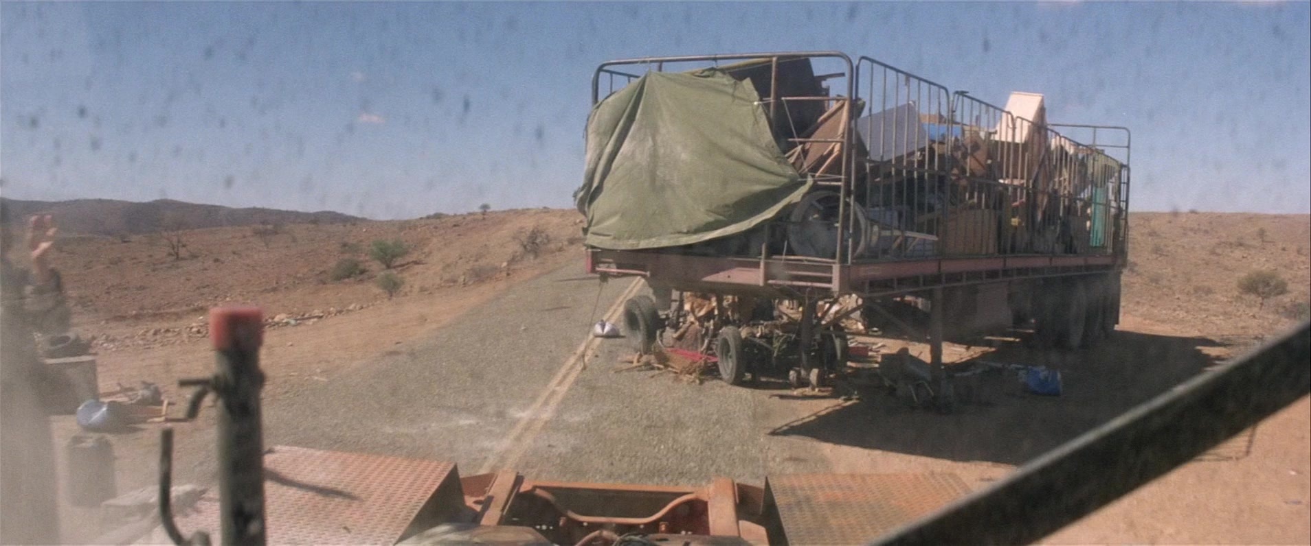 Mad Max 2 (1981), unknown, 2.40:1 — film still