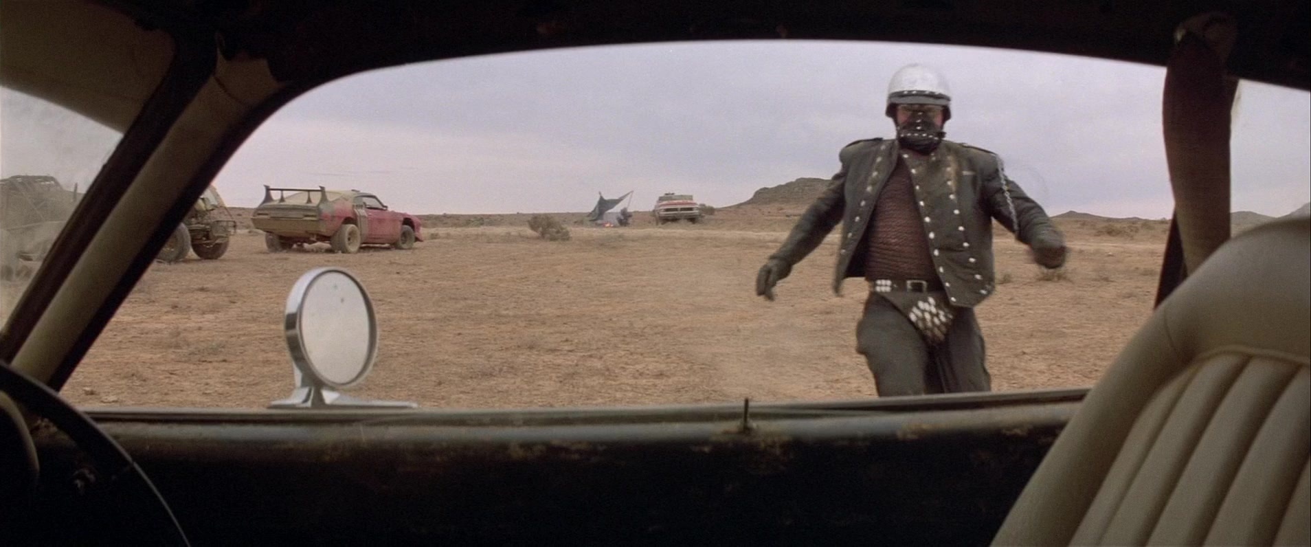 Mad Max 2 (1981), wide, 2.40:1 — film still