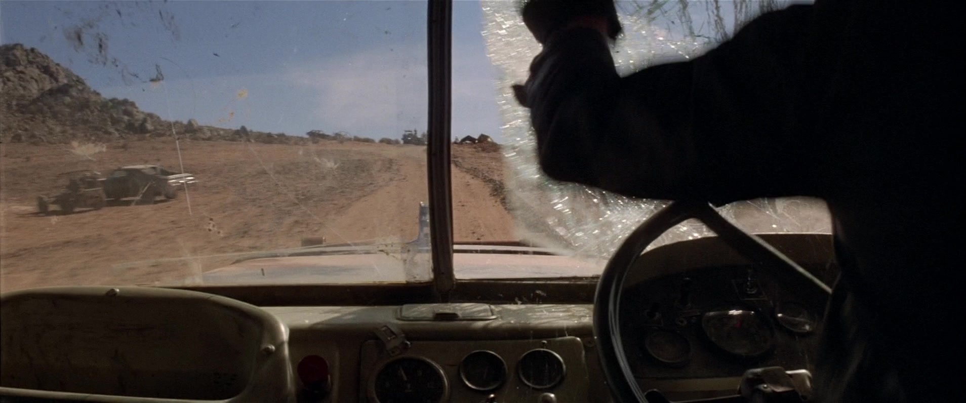 Mad Max 2 (1981), wide, 2.40:1 — film still
