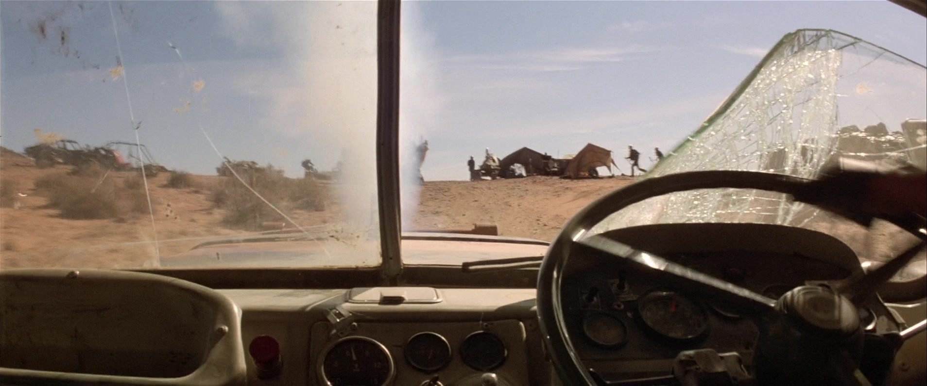 Mad Max 2 (1981), unknown, 2.40:1 — film still