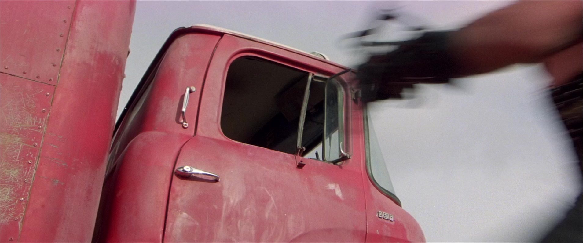 Mad Max 2 (1981), wide, 2.40:1 — film still