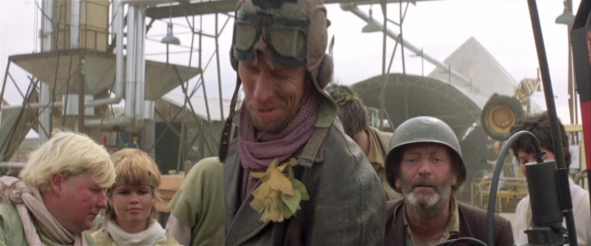 Mad Max 2 (1981), wide, 2.40:1 — film still