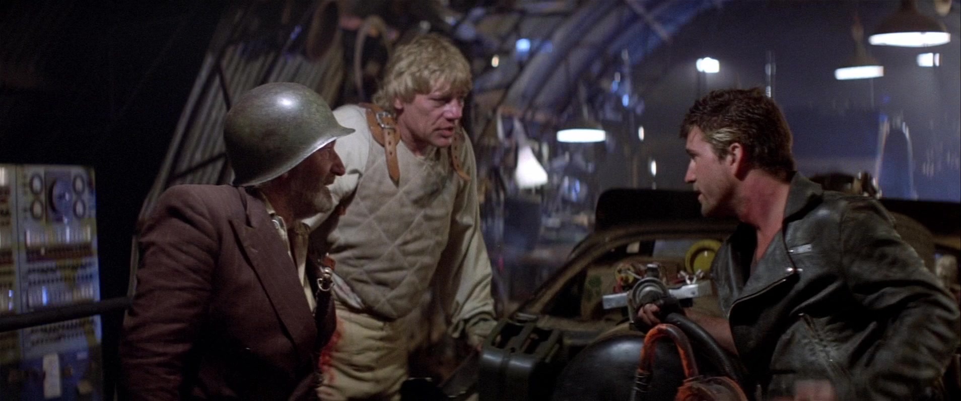 Mad Max 2 (1981), wide, 2.40:1 — film still