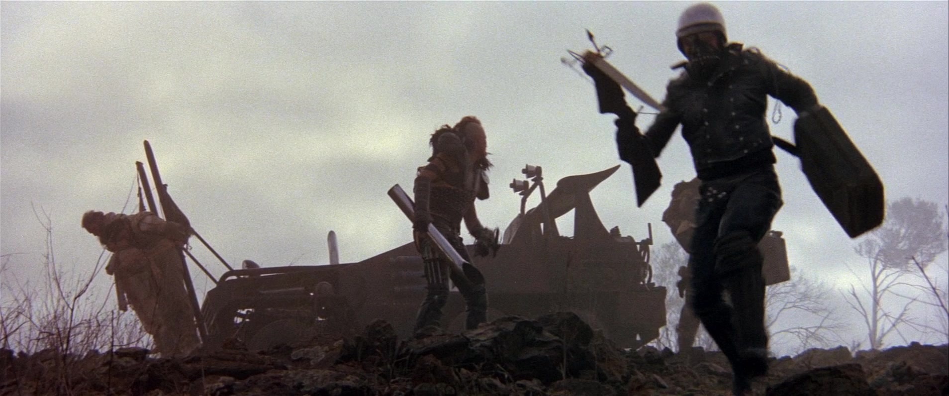 Mad Max 2 (1981), wide, 2.40:1 — film still