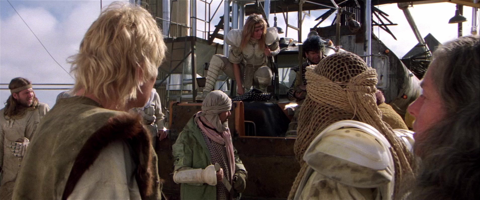 Mad Max 2 (1981), wide, 2.40:1 — film still