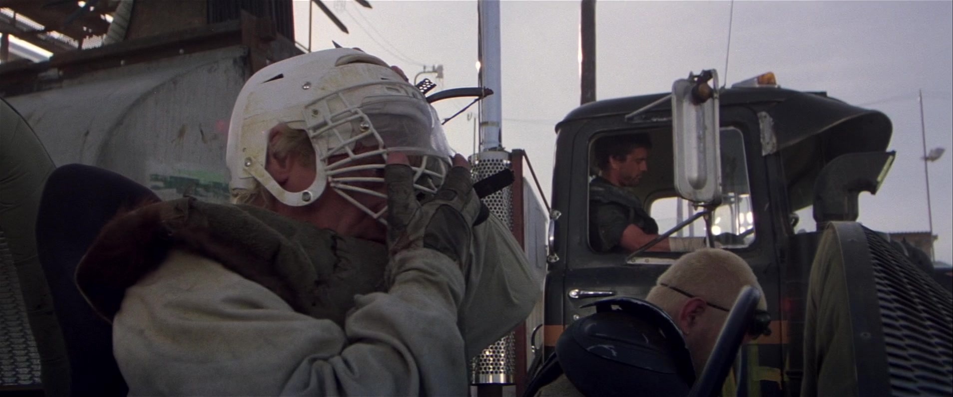 Mad Max 2 (1981), unknown, 2.40:1 — film still