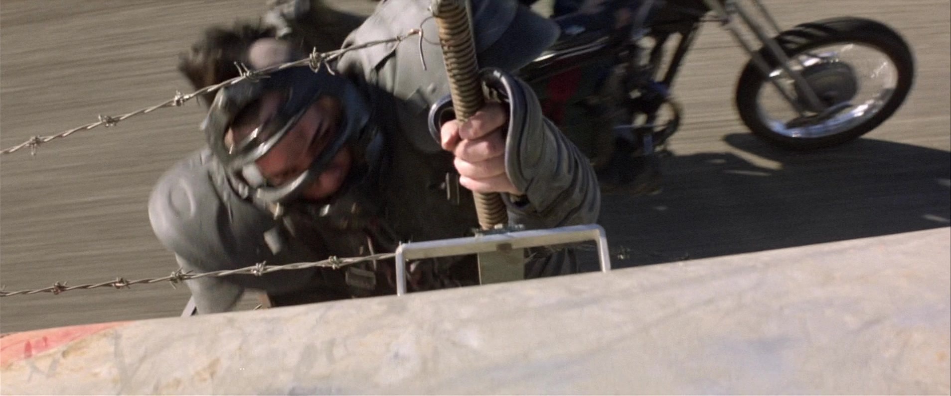 Mad Max 2 (1981), wide, 2.40:1 — film still