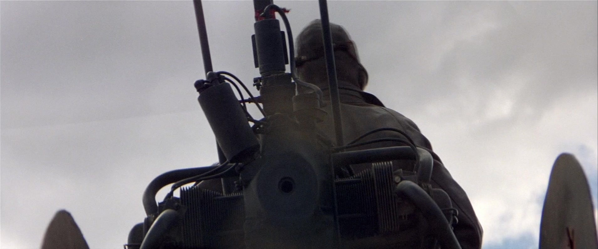 Mad Max 2 (1981), wide, 2.40:1 — film still