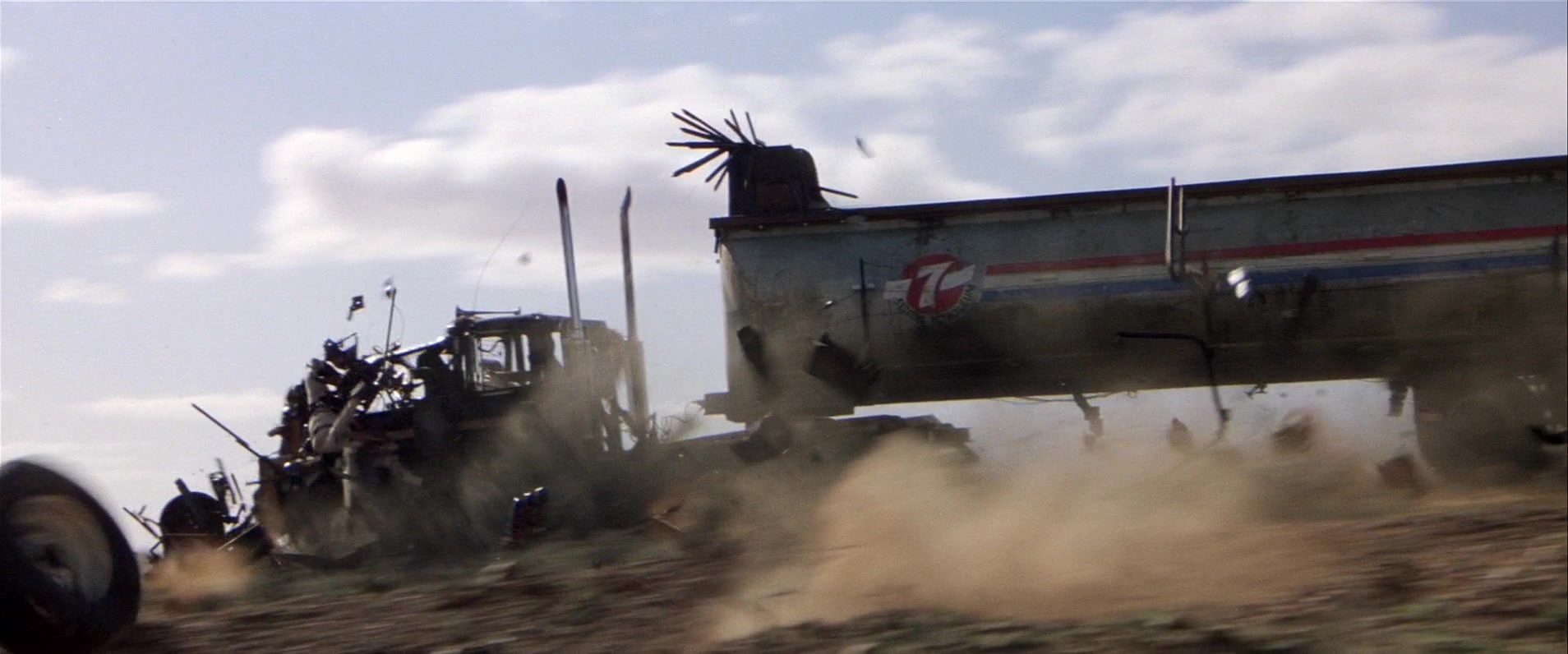 Mad Max 2 (1981), unknown, 2.40:1 — film still