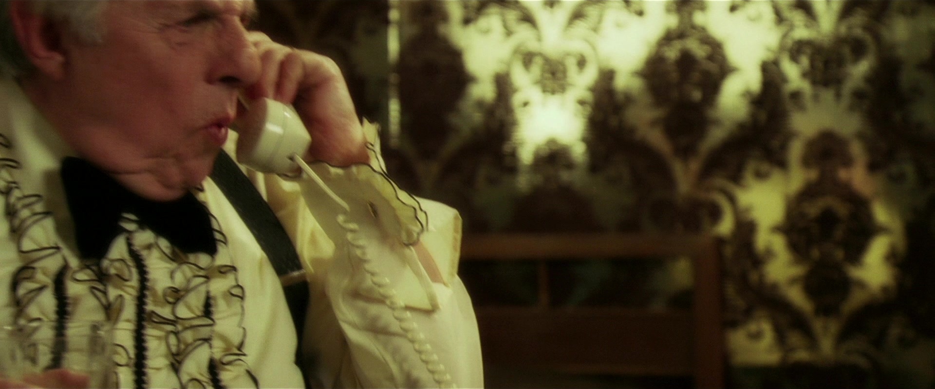 Lucky Number Slevin (2005), wide, 2.40:1 — film still