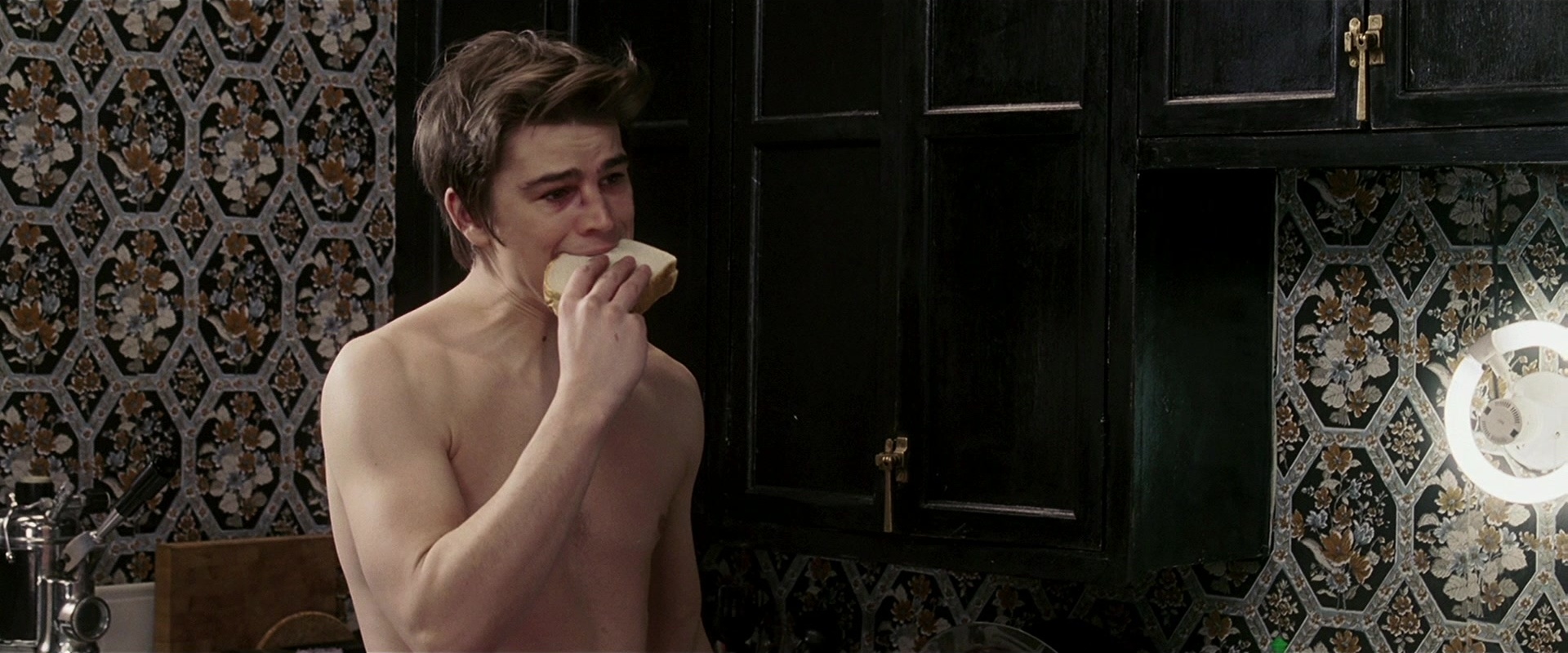 Lucky Number Slevin (2005), wide, 2.40:1 — film still