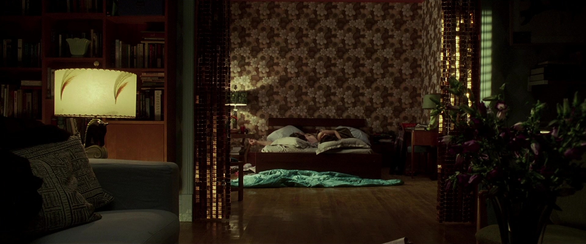 Lucky Number Slevin (2005), close, 2.40:1 — film still