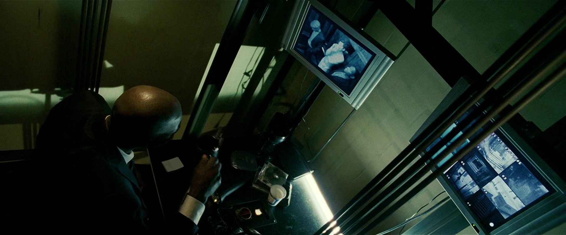 Lucky Number Slevin (2005), wide, 2.40:1 — film still