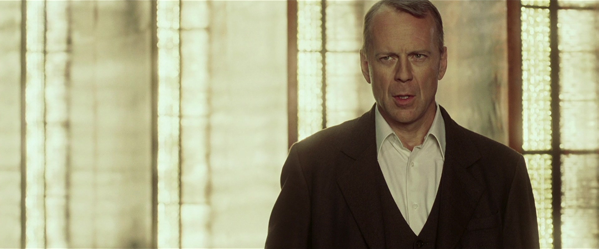 Lucky Number Slevin (2005), wide, 2.40:1 — film still