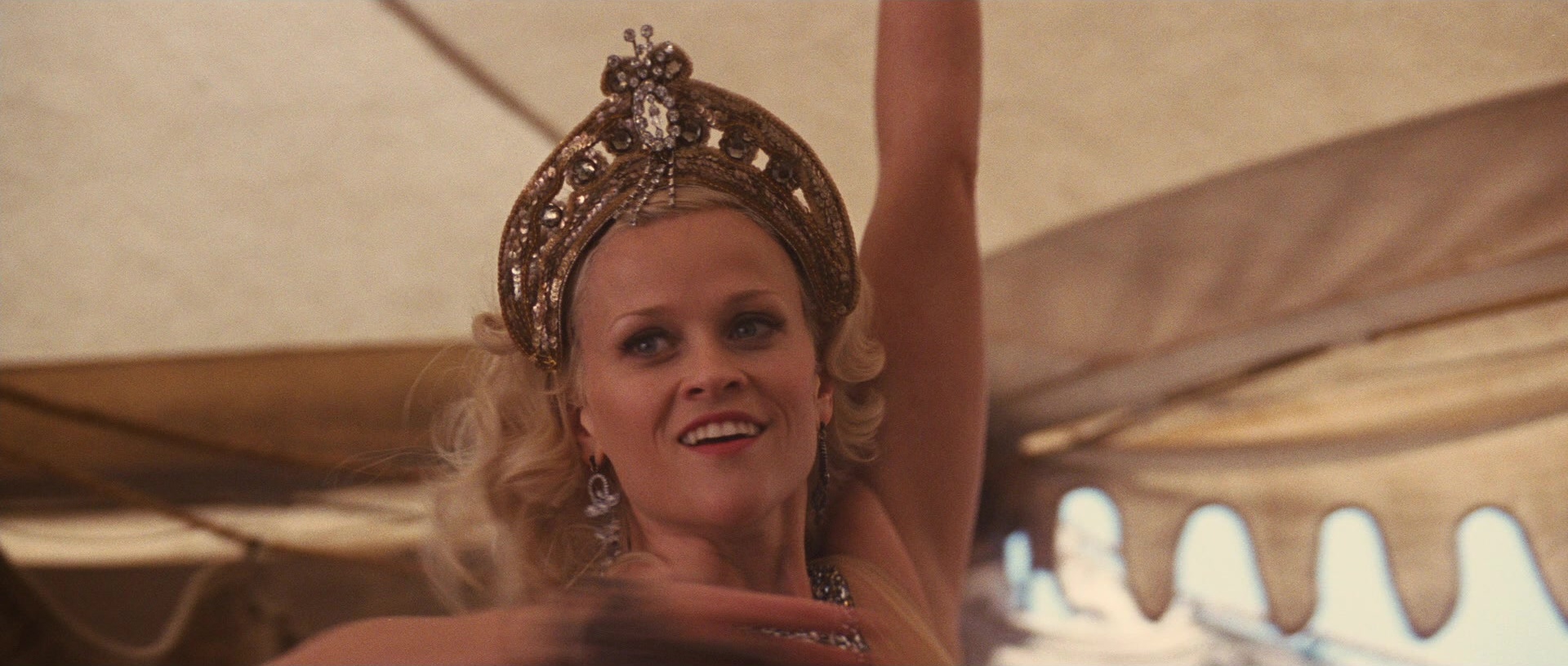 Water for Elephants (2011), medium, 2.35:1 — film still