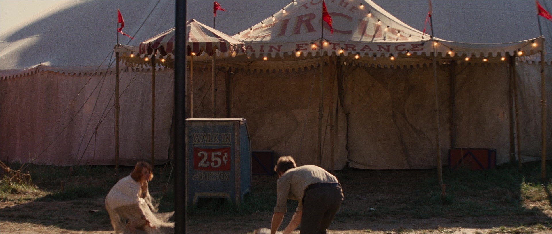 Water for Elephants (2011), wide, 2.35:1 — film still