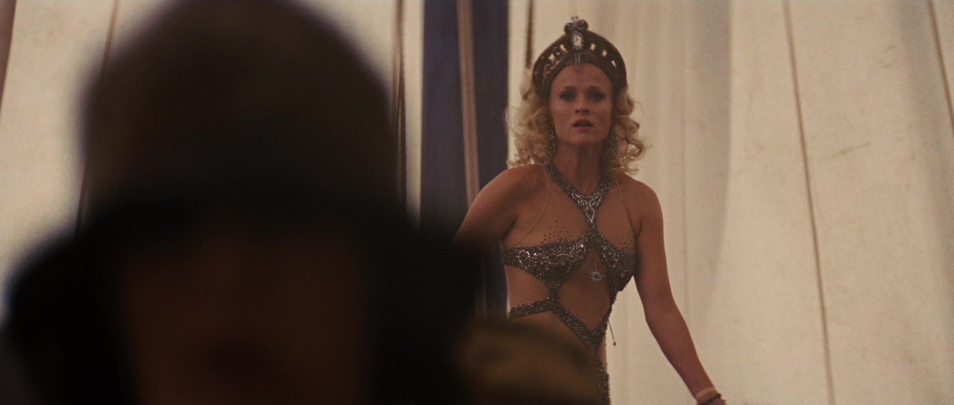 Water for Elephants (2011), wide, 2.35:1 — film still
