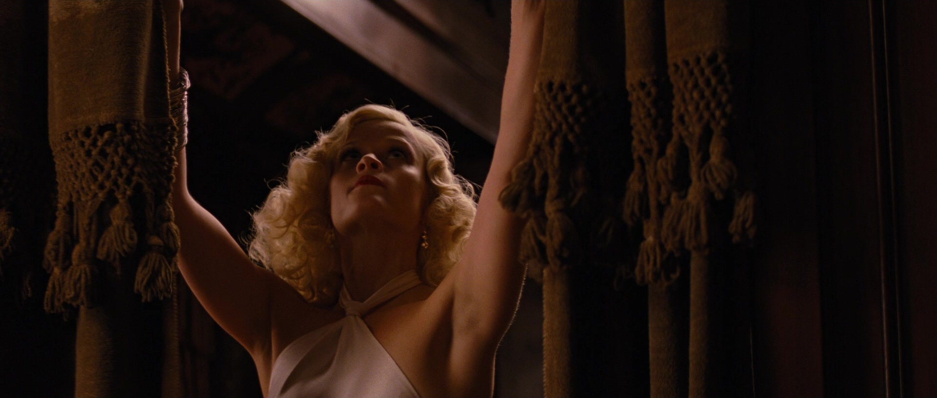Water for Elephants (2011), wide, 2.35:1 — film still