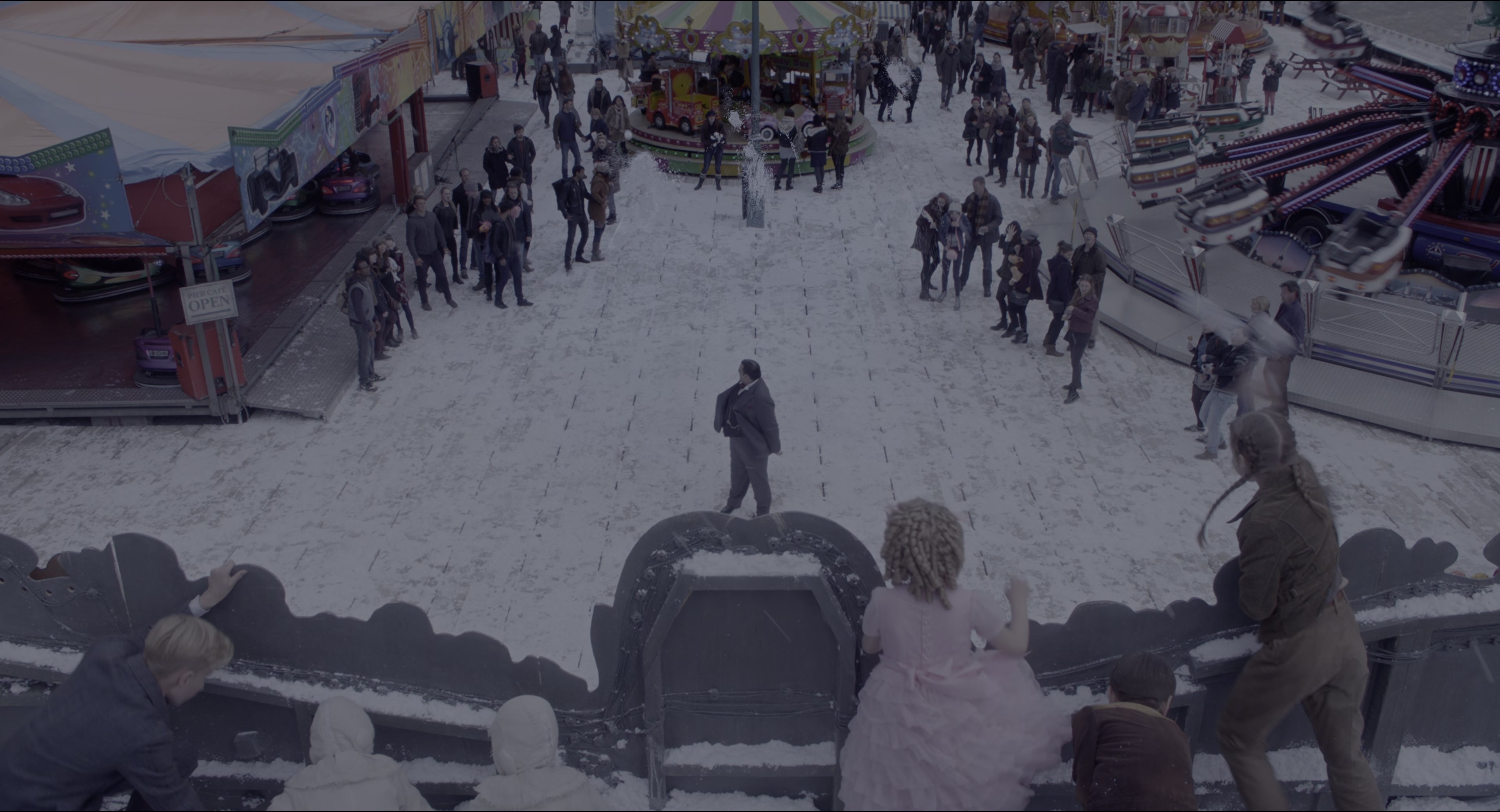 Miss Peregrine's Home for Peculiar Children (2016), wide, 1.85:1 — film still